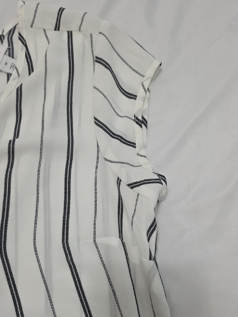 White V-Neck Striped Blouse - Picture 3 of 6